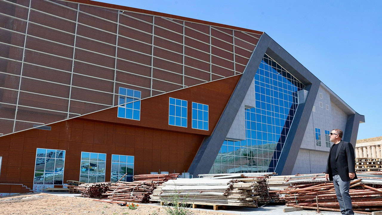 Sincan’da Şahintepesi Spor Kompleksi açılışa hazırlanıyor