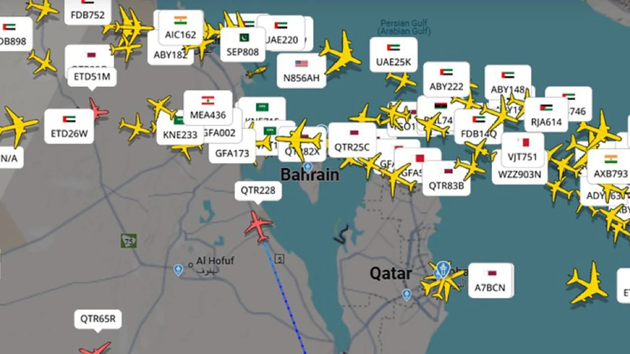 Katar, hava sahasını yeniden uçuşlara açtı