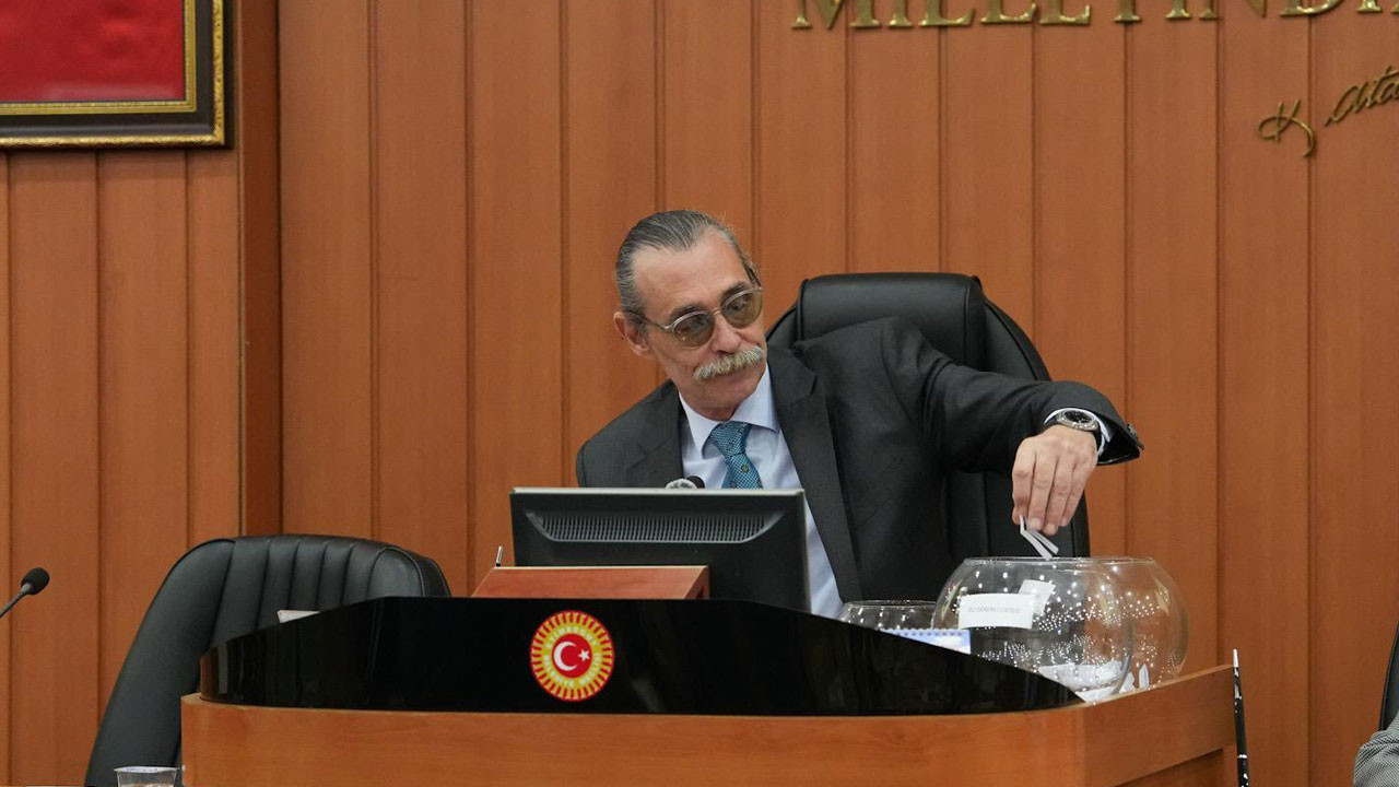 Etimesgut Belediye Başkanı Beşikcioğlu'ndan soruşturma çıkışı! "Müfettişler belediyeden çıkmadı"