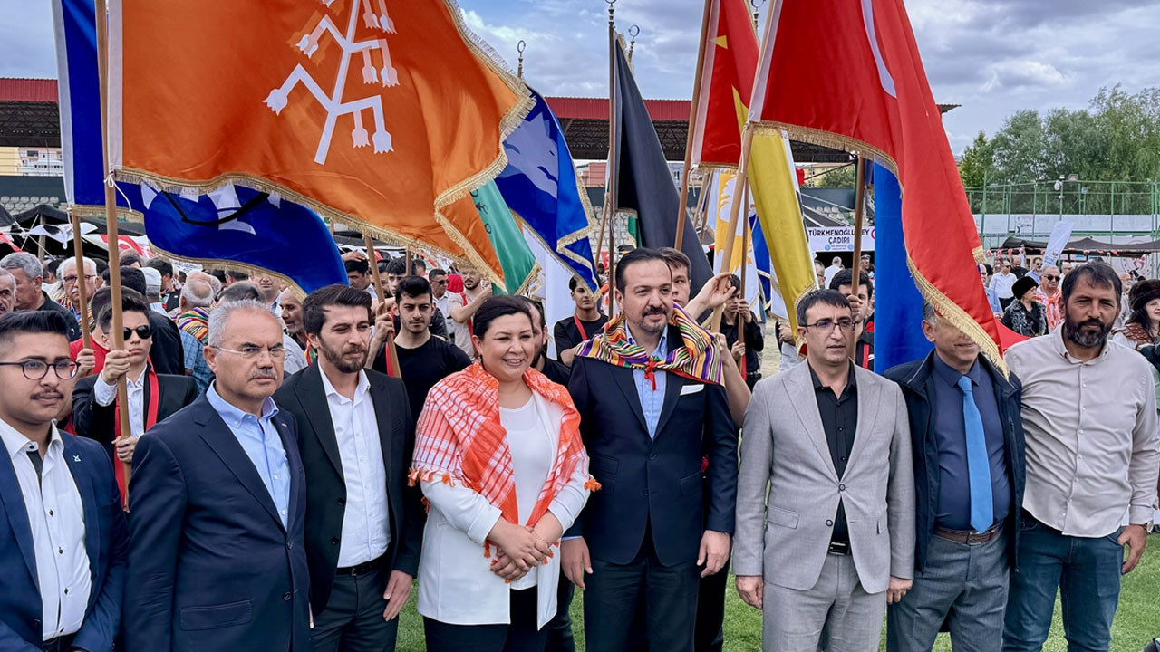 AK Parti Ankara Milletvekili Zorlu, Kırşehir'de konuştu: “Türk dünyası geleceği inşa etmeye adaydır”