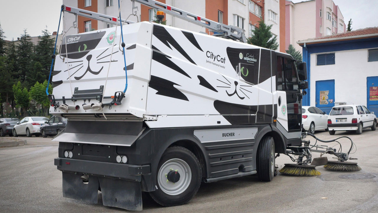 Etimesgut'ta temizlik seferberliği tüm hızıyla sürüyor