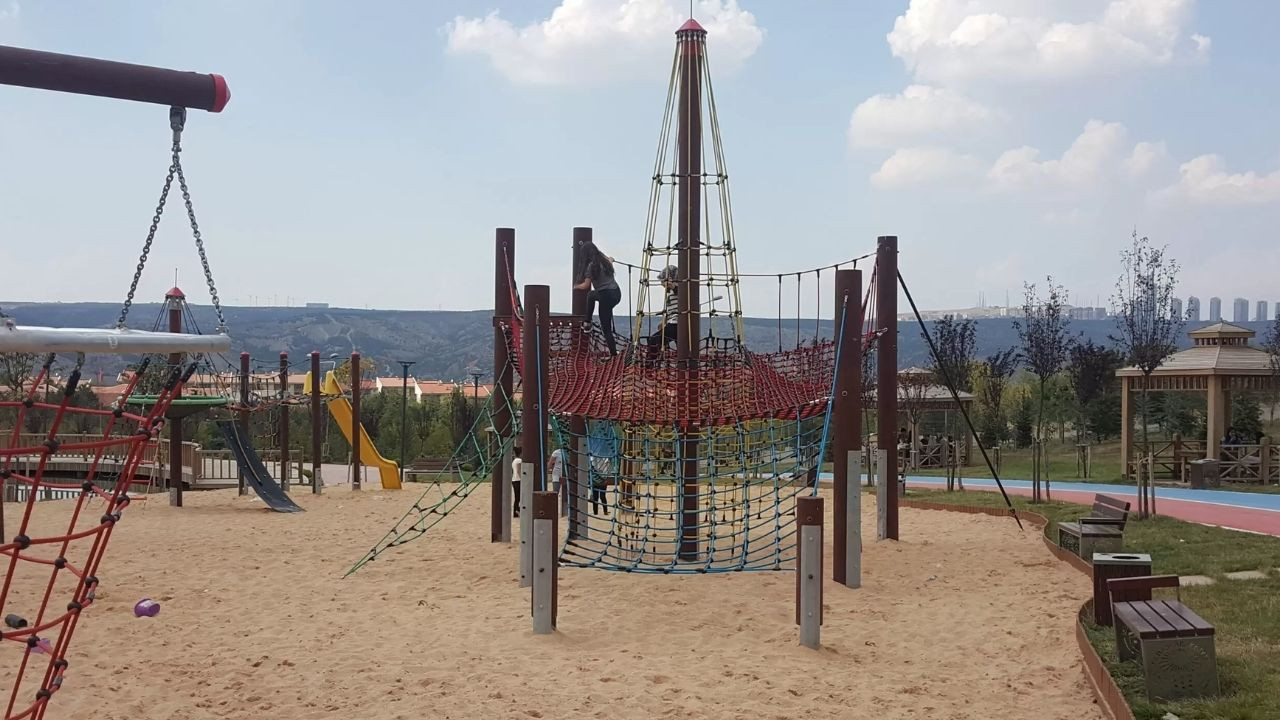 Gölbaşı'nda çocuklara özel eğlence!