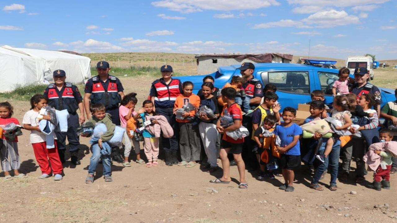 Yozgat Jandarmasından tebessüm ettiren sürpriz