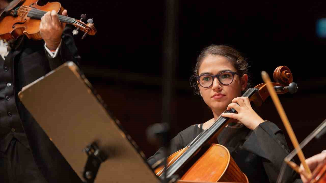 Keçiören’de müzik rüzgârı: Piyano ve çello kurslarına kayıtlar başladı