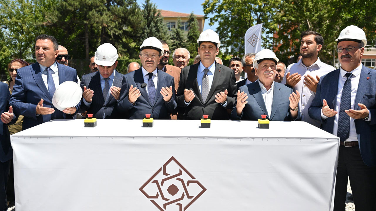 Altındağ Zübeyde Hanım Mahallesi’nde iki önemli yatırımın temeli atıldı