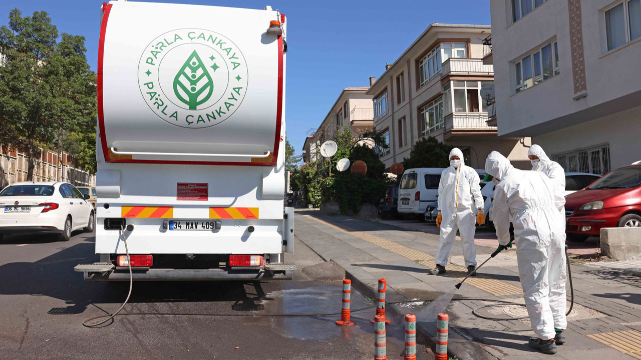 Çankaya Seyran bölgesinde cadde cadde temizlik seferberliği
