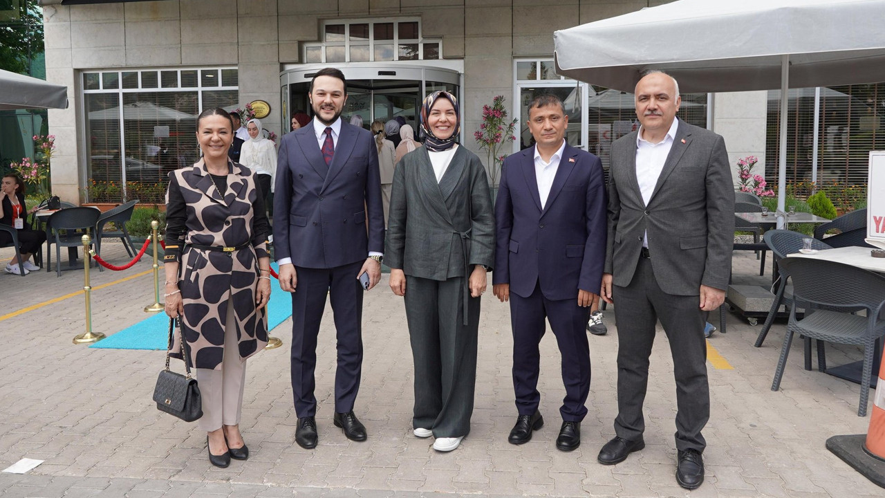 Kızılcahamam’da AK Parti Kadın Kolları kampı başladı