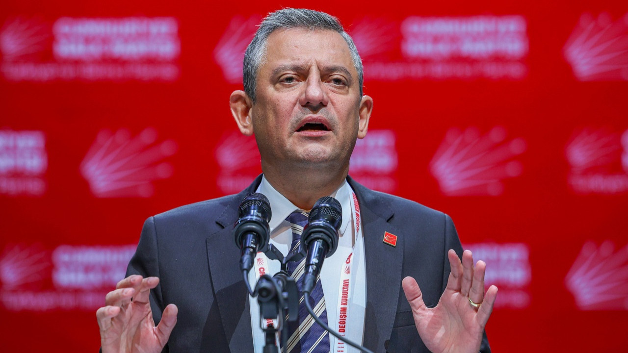 Özel’den yargı süreçlerine sert tepki: "Bu sadece CHP'ye değil, Türkiye’ye yapılmış bir kötülüktür"