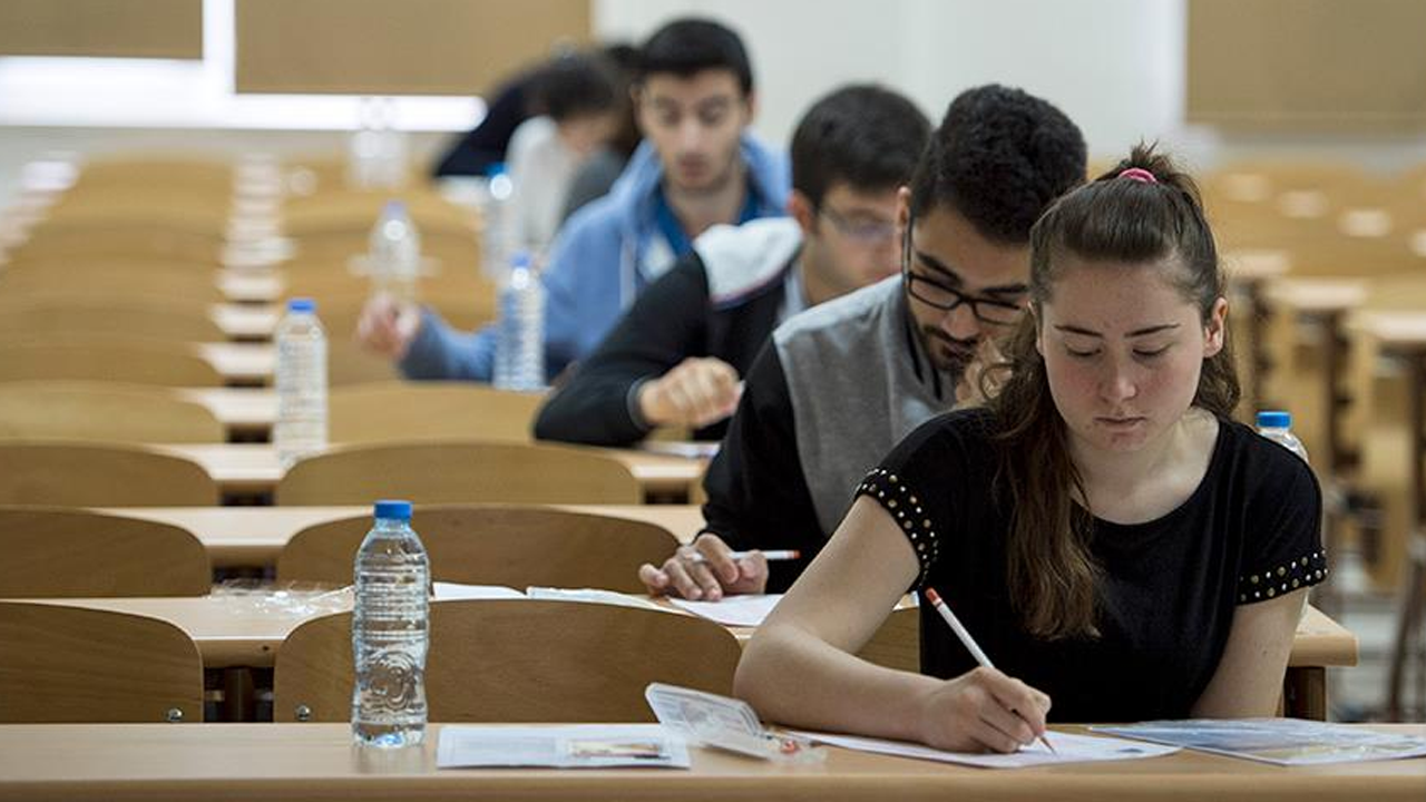 "Akademi Giriş Sınavı ve Öğretmenlik Alan Bilgisi Testi" pazar günü yapılacak