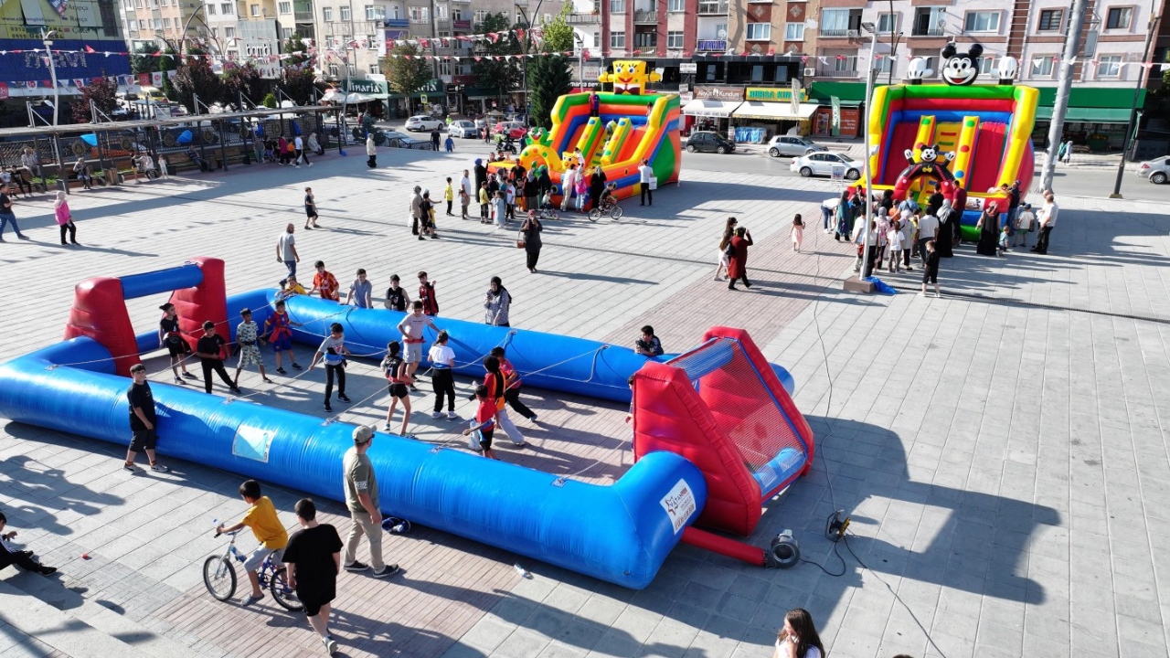 Sincan’da çocuklara özel eğlence zamanı