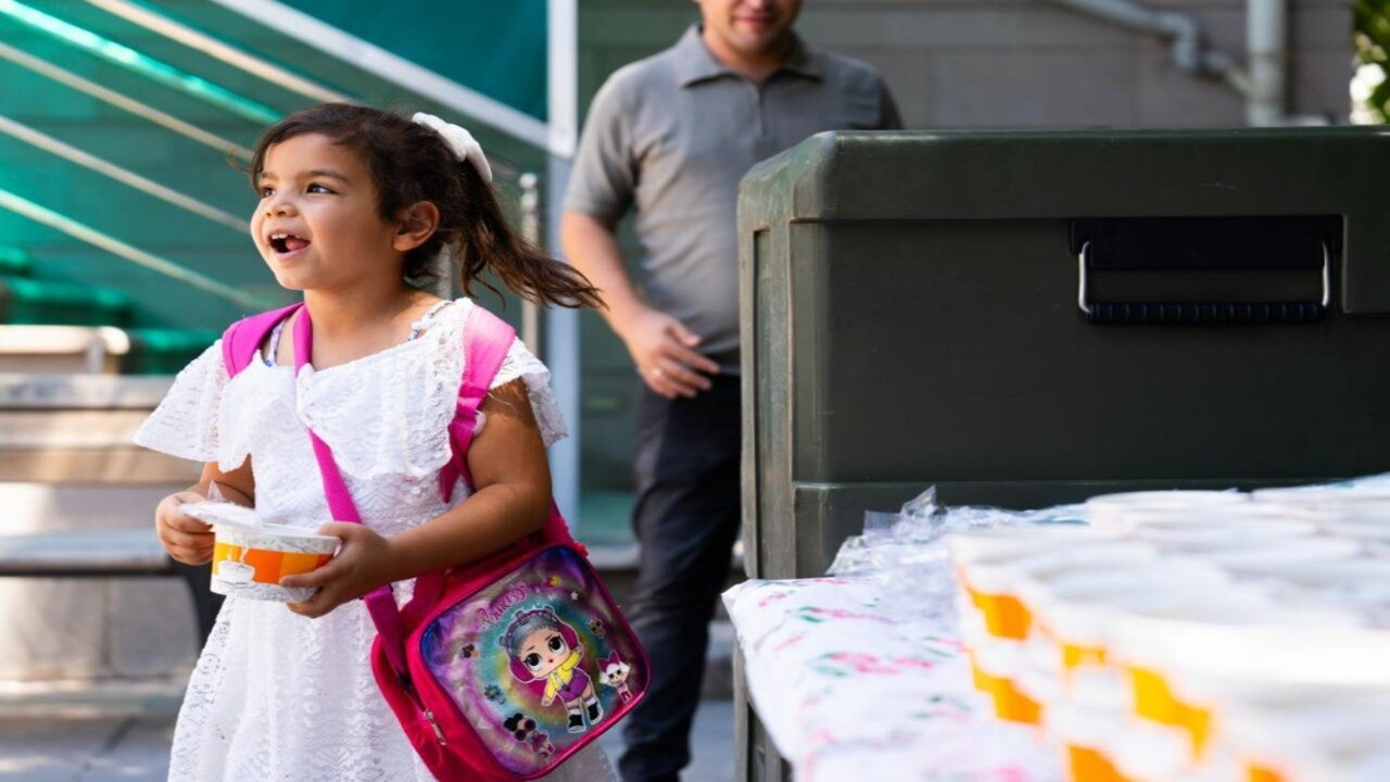 Gölbaşı Belediyesi aşure ikramıyla gönüllere dokundu
