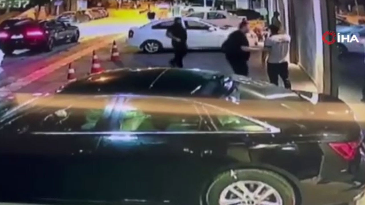 Ankara'da sokak ortasında tuvaletini yapan şahsı uyaran görevli saldırıya uğradı