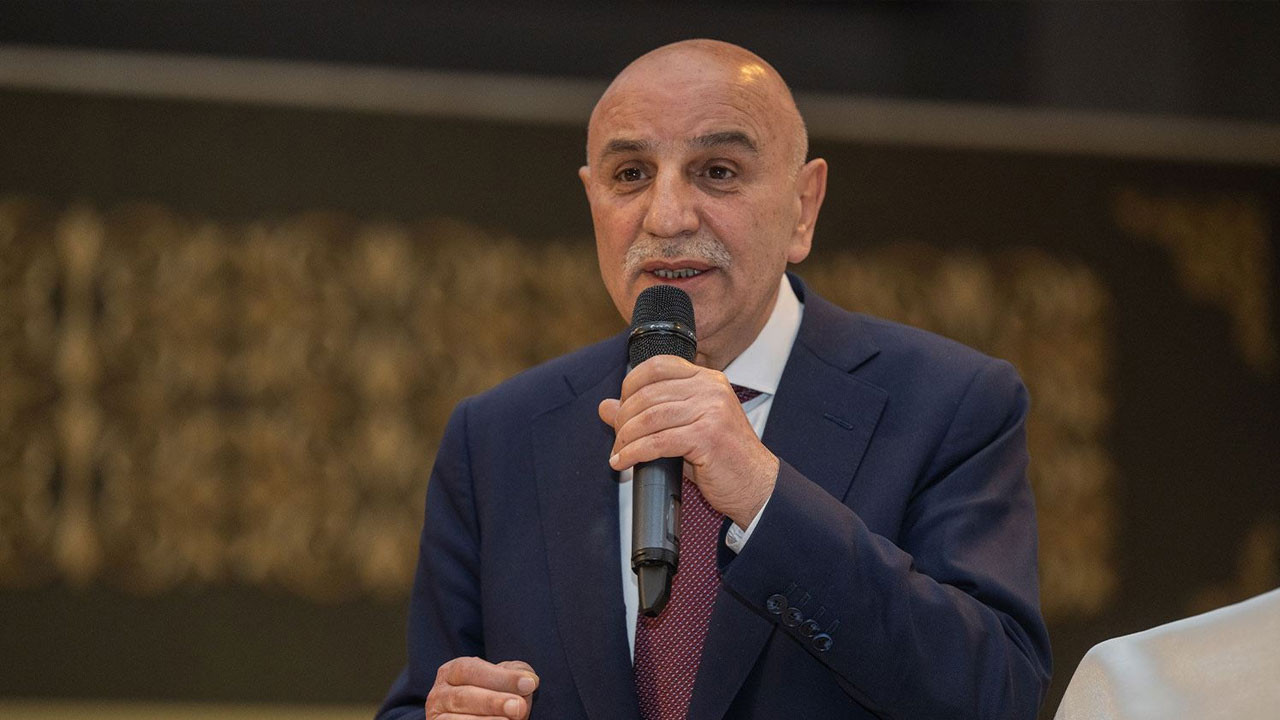 Erdoğan’dan açılış, Turgut Altınok’tan ABB’ye eleştiri