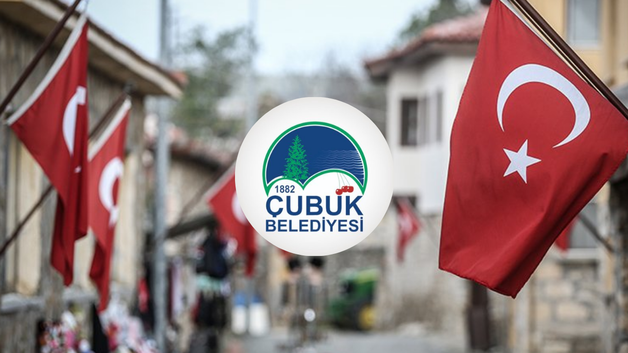 Çubuk'ta bayrak seferberliği: Her sokak ay yıldızla donatılıyor
