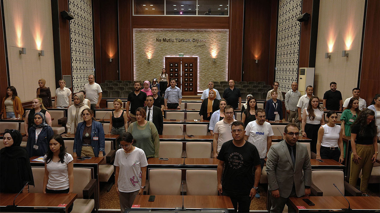 Keçiören'de ofis çalışanlarına egzersiz ve rehabilitasyon eğitimi