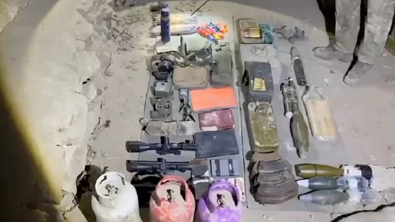 Pençe-Kilit Operasyonu’nda terör örgütüne ağır darbe: 33 odalı mağara kullanılamaz hale getirildi