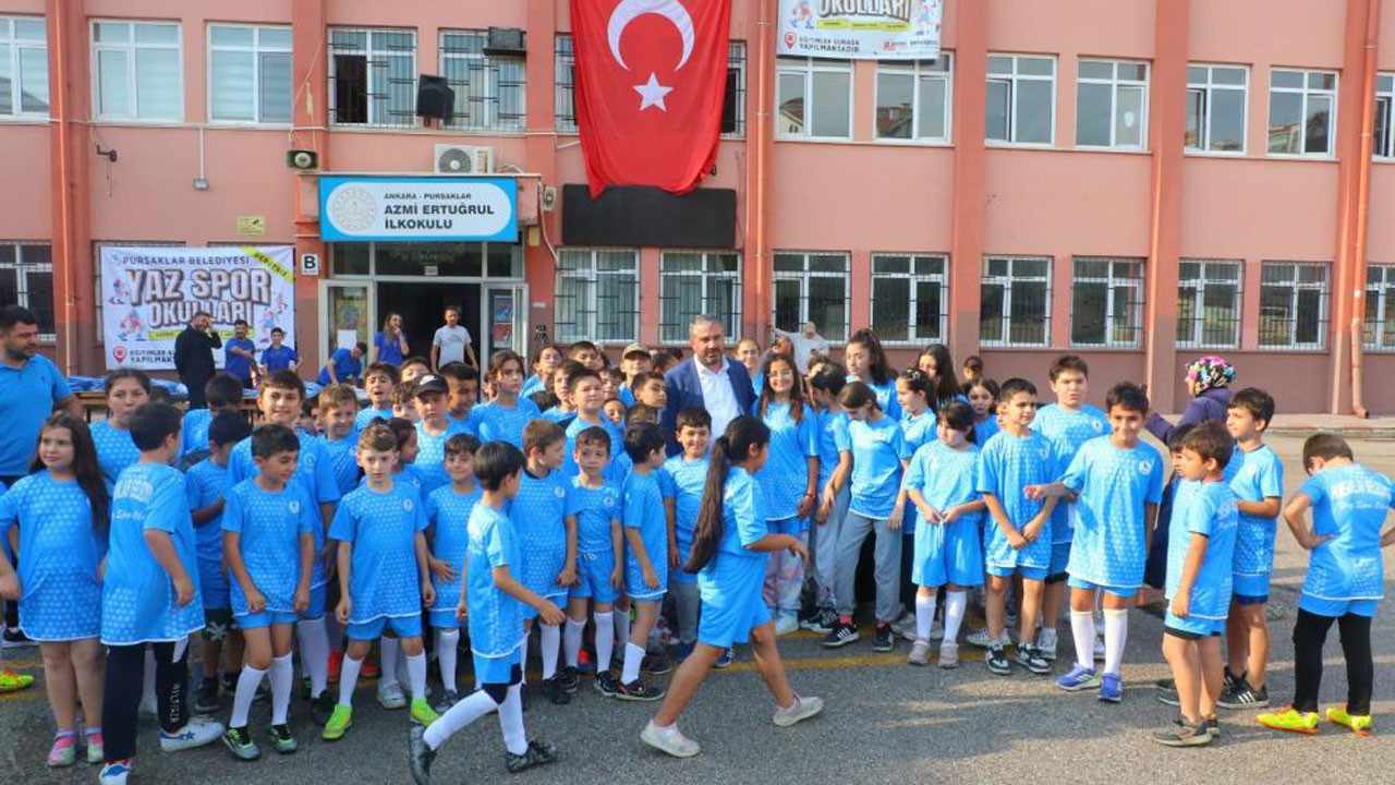 Pursaklar Belediyesinden yaz sporcularına anlamlı destek