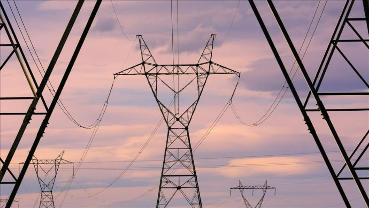 Türkiye'de dün kaç megavatsaat elektrik tüketimi gerçekleşti?