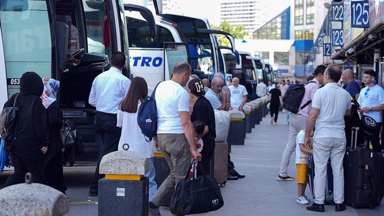 Yerli turistten ilk çeyrekte 76,4 milyar liralık rekor harcama