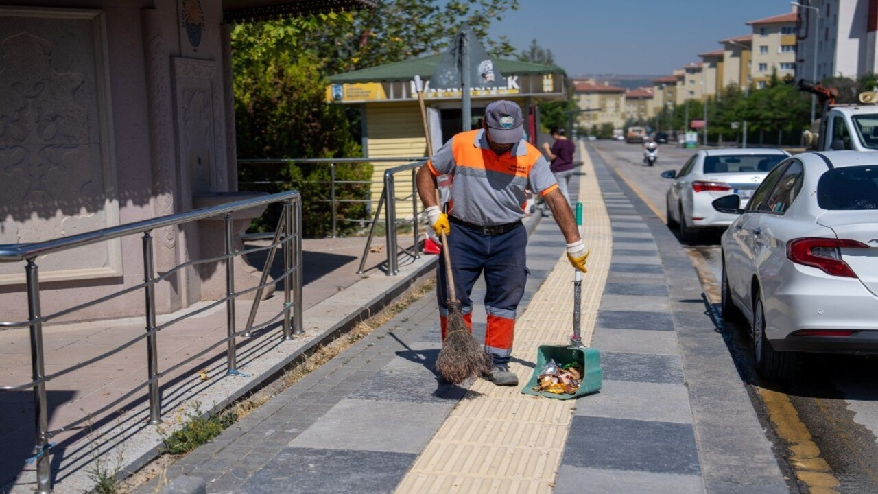 Gölbaşı, çevre ve görüntü kirliliğinden arınıyor