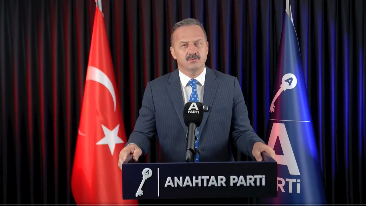 Yavuz Ağıralioğlu'ndan Papa Leo'nun Türkiye ziyaretine sert eleştiri!