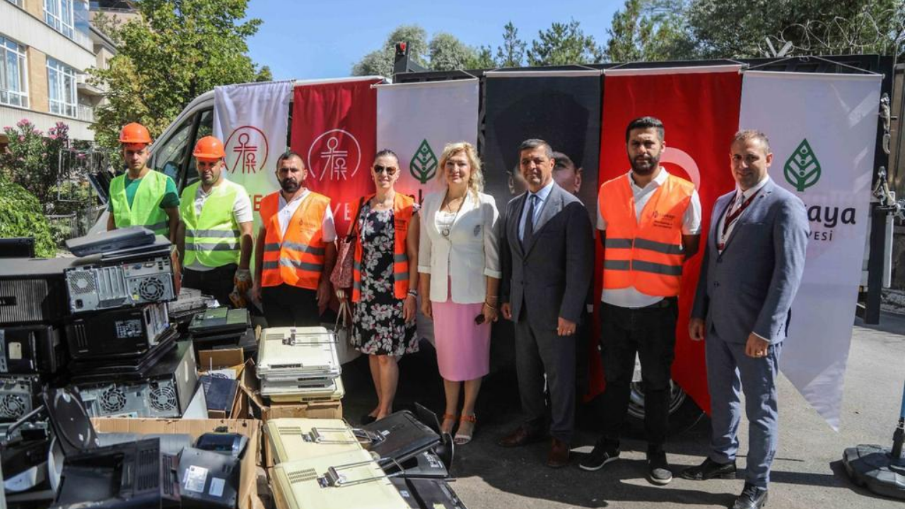 Çankaya'da elektronik atıklar geri dönüşümle hayat buluyor!
