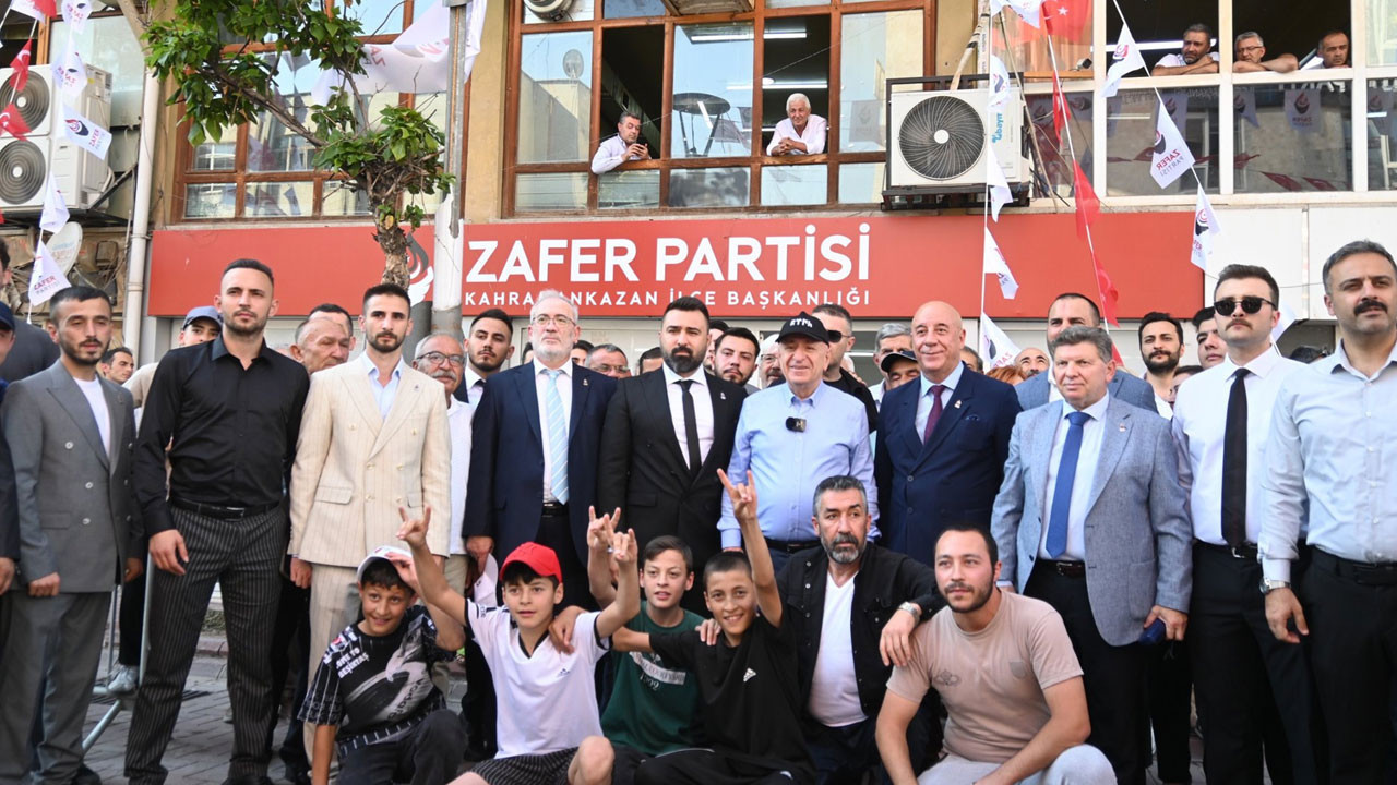 Ümit Özdağ'dan Kahramankazan çıkarması: Başkan Çırpanoğlu'nu da ziyaret etti