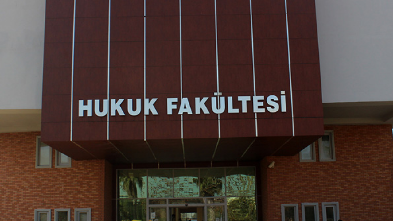 Hukuk fakültelerine girişte yeni dönem: Baraj yükseldi, kontenjanlar azaldı
