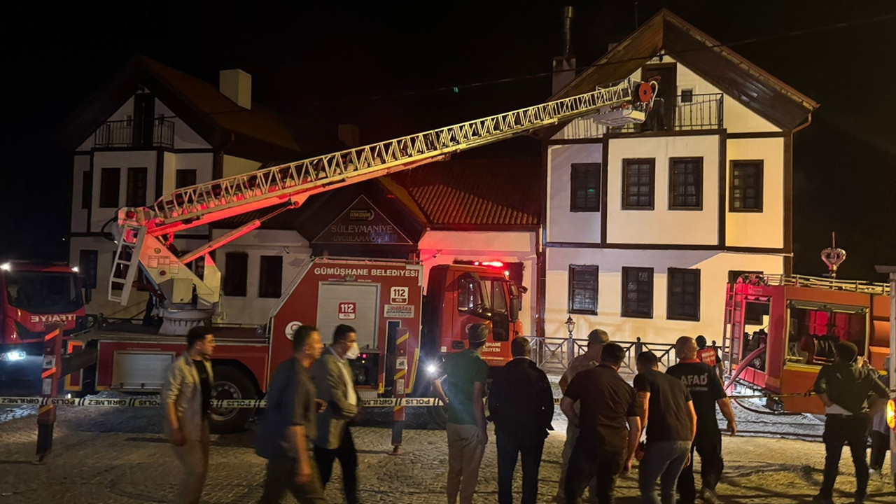 Gümüşhane’de uygulama otelinde yangın paniği