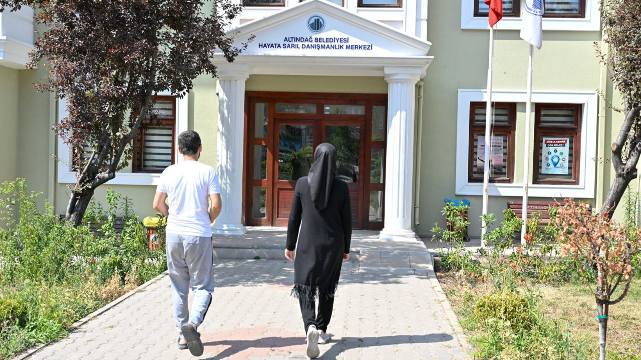 Altındağlılar hayata sarılmak için bu merkeze gidiyor