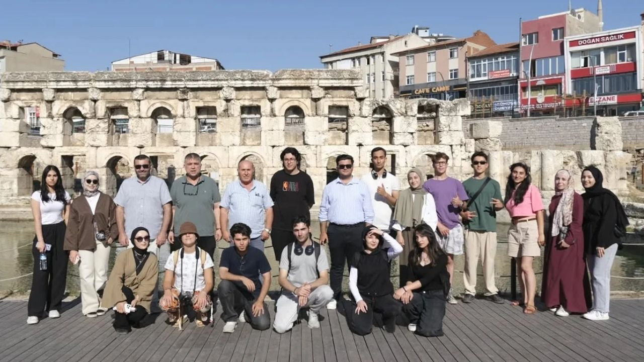 Yozgat'ta tarihi Roma Hamamı Avrupa'dan misafirlerini ağırladı
