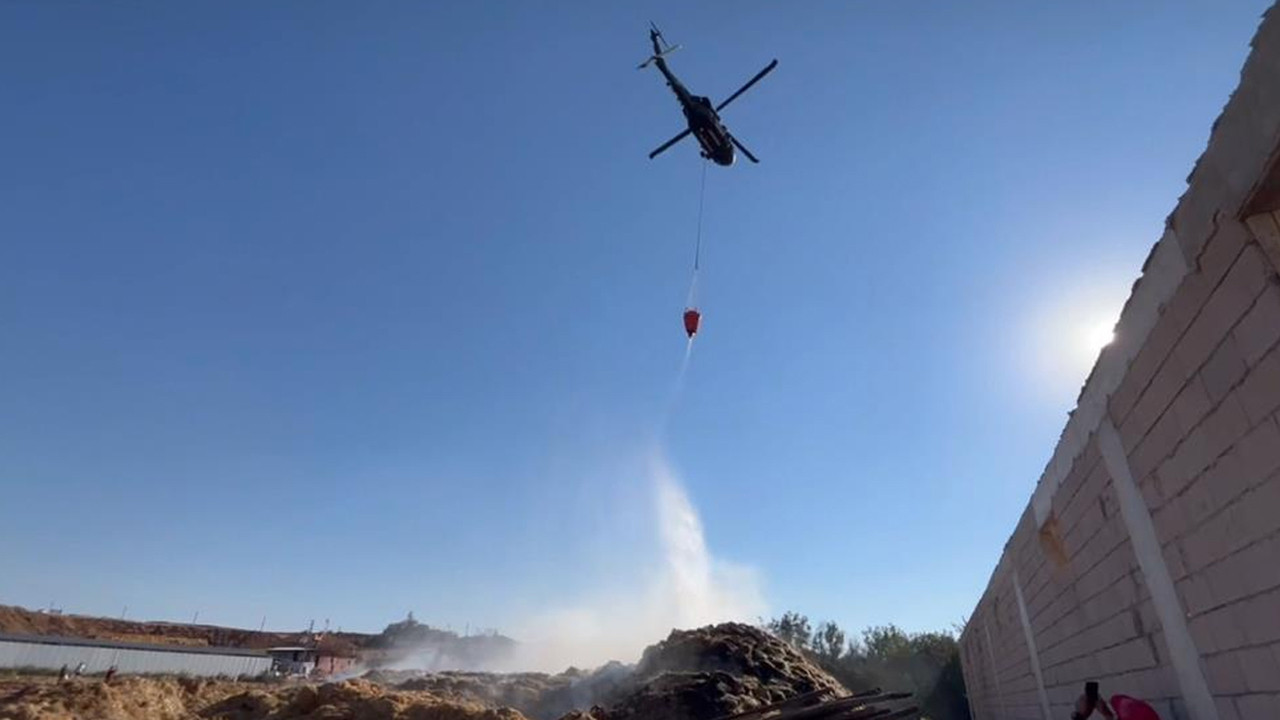 Kırıkkale’de saman balyası yangınına havadan müdahale!!