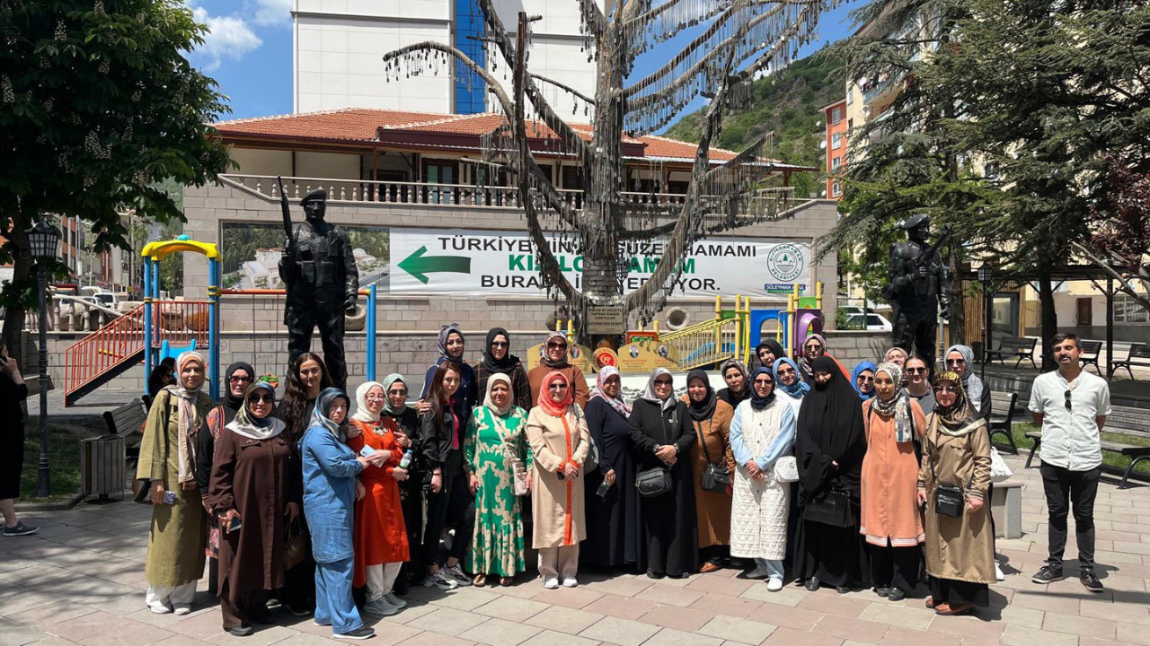 Keçiörenli gençlerden Kızılcahamam’a keşif gezisi