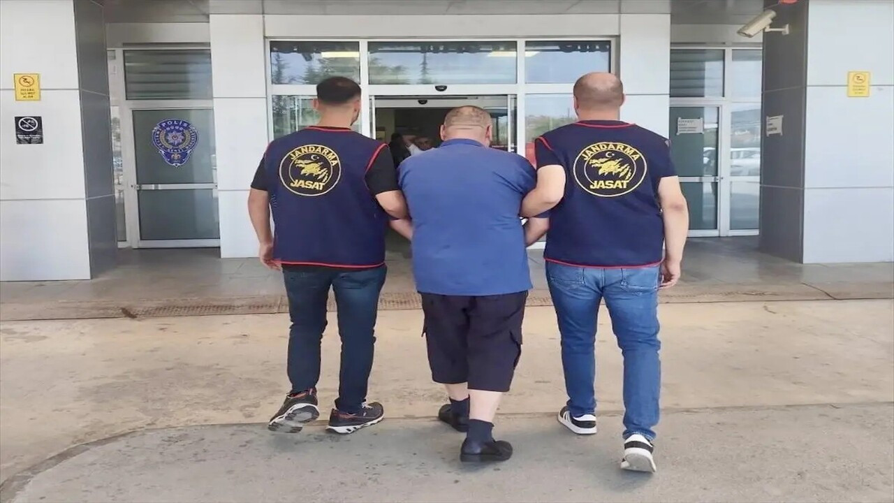 Kırşehir’de 39 ayrı suçtan aranan hükümlü Eskişehir'de yakalandı