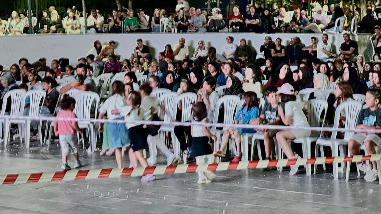 Elmadağ’da yaz akşamları kültür ve sanatla renklendi