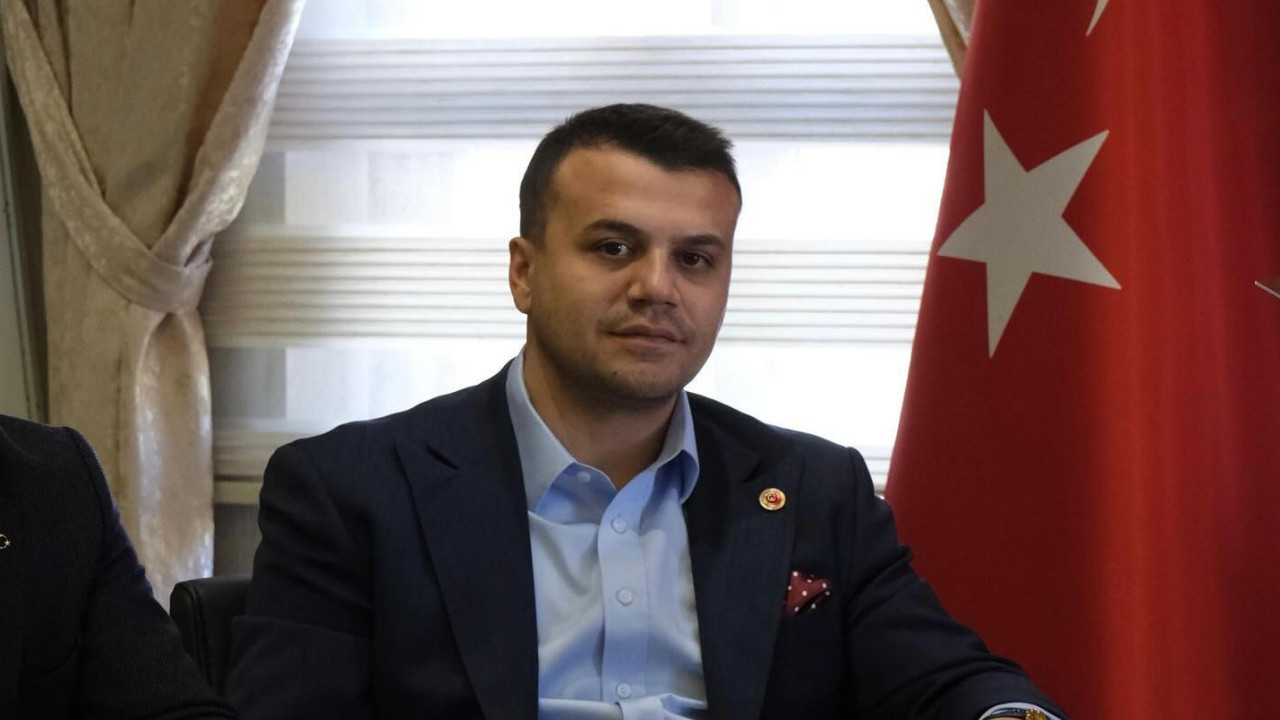 Eski CHP ABB Meclis Üyesi Öksüz'den büyükşehir yönetimine sert sözler!