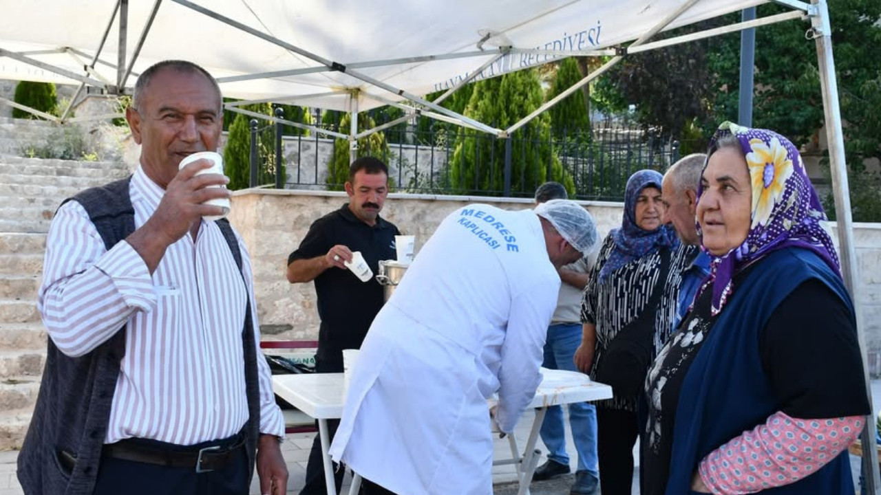 Haymana'da pazar alışverişi çorba ikramıyla başladı