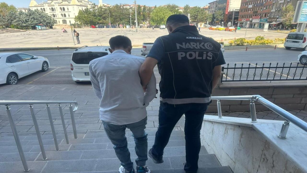 Kırıkkale’de zehir tüccarları enselendi