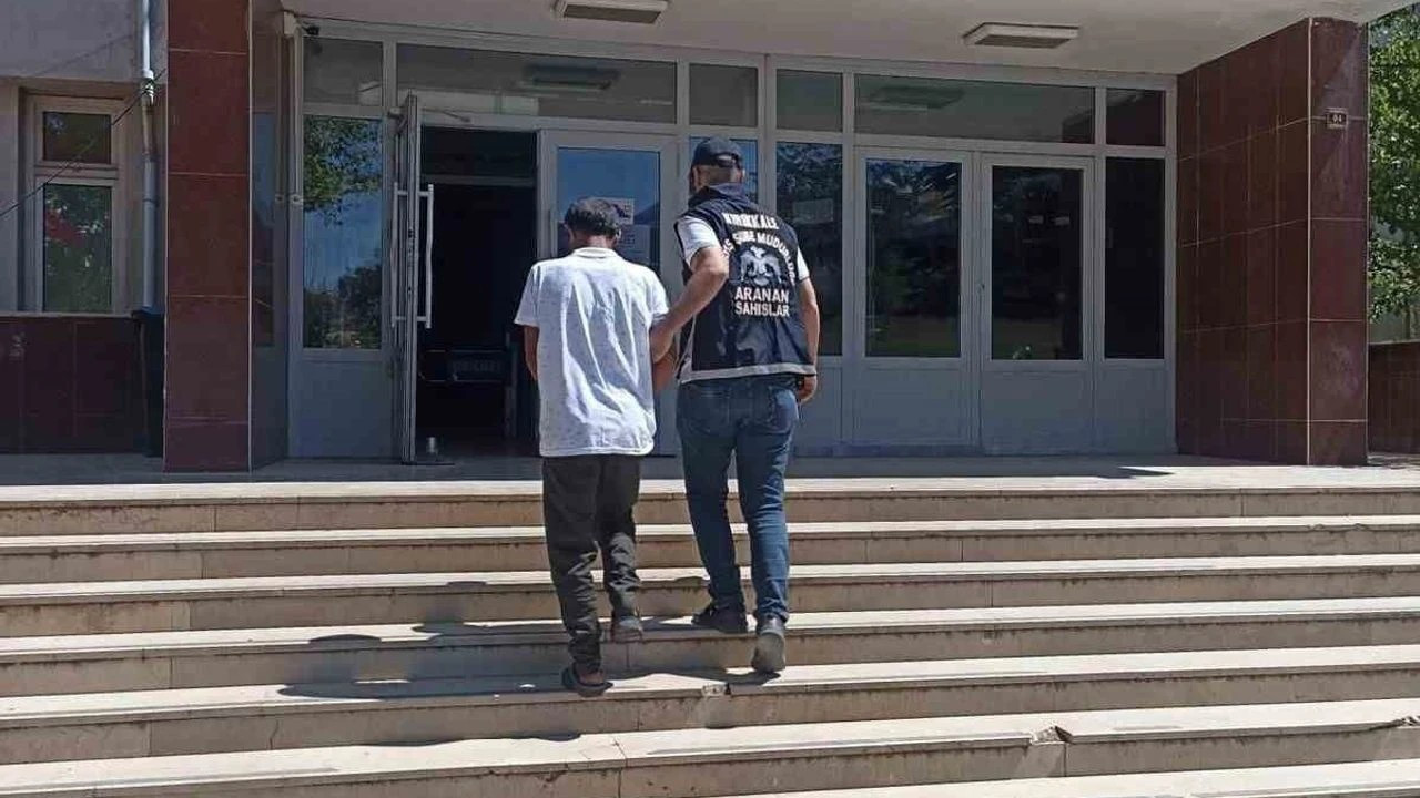 Kırıkkale’de 26 yıl hapis cezası bulunan kanun kaçağı yakalandı