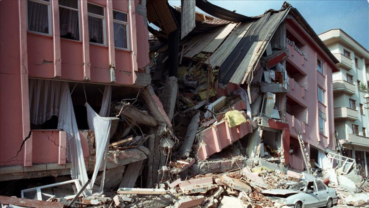 Kırşehir’de 17 Ağustos Depremi’nin yıl dönümünde ortak mesaj