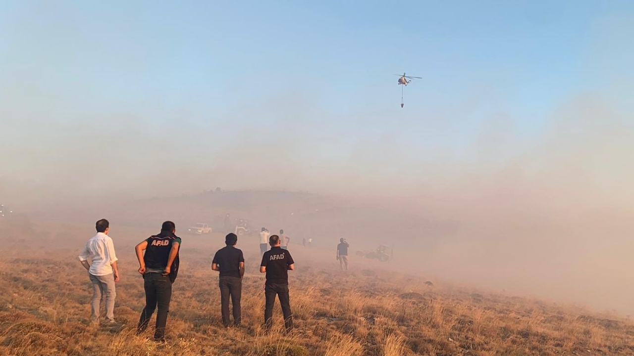 Kırşehir Kurancılı'da yangın alarmı! Ekipler seferber oldu