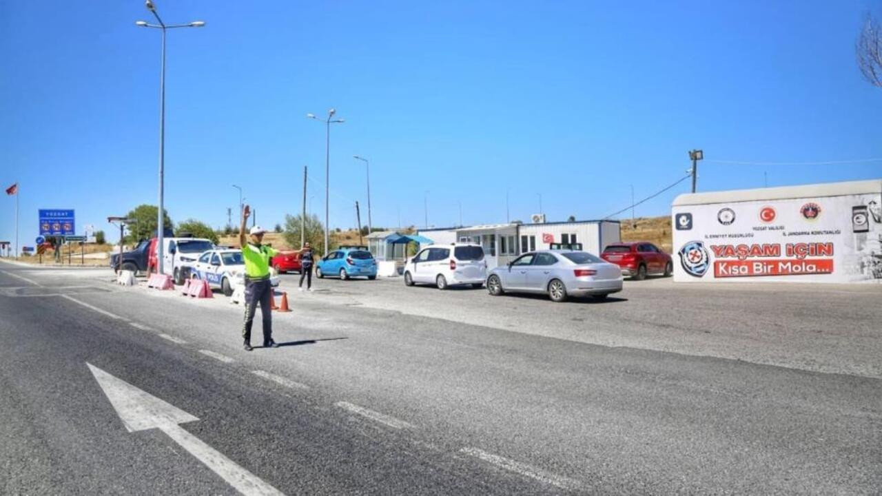 Yozgat'ta büyük denetim: 4 bin 573 kişi ve bin 828 araç sorgulandı