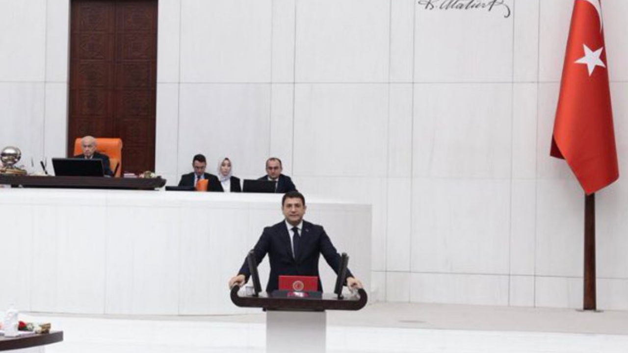 DEVA’lı Şahin’den sert çıkış: “Magazinsel taleplerle süreç sulandırılamaz”