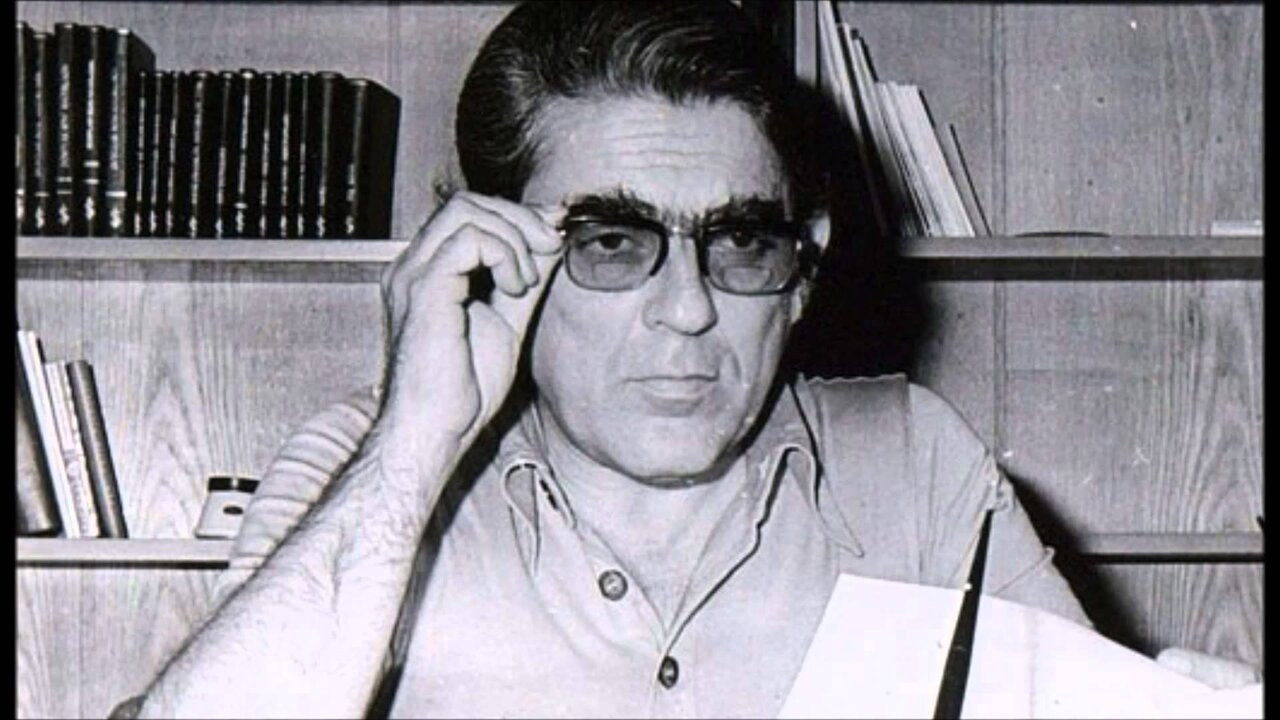 Unutulmaz aşk şiirlerinin güçlü kalemi Ümit Yaşar Oğuzcan kimdir? Edebi kişiliği ve şiir anlayışı