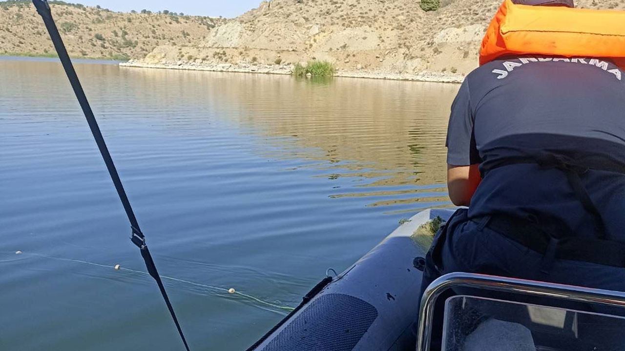 Kırıkkale'de yasa dışı balık avına geçit yok