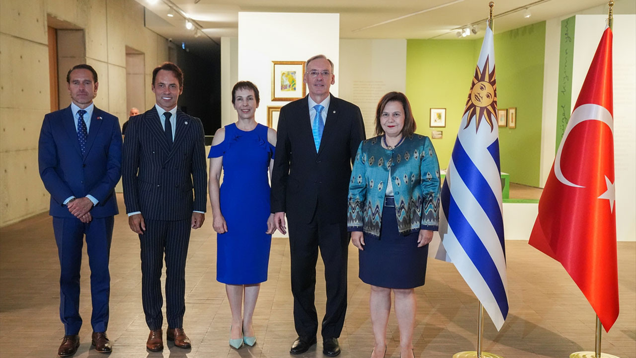 Uruguay'ın Bağımsızlık Bildirgesi'nin 200. Yılı Ankara'da kutlandı