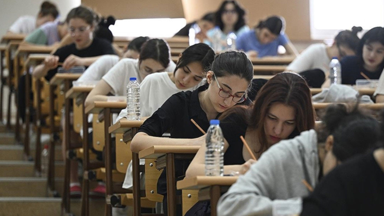 Eğitimde kırılma noktası: Yüz binlerce öğrenci okulu bıraktı