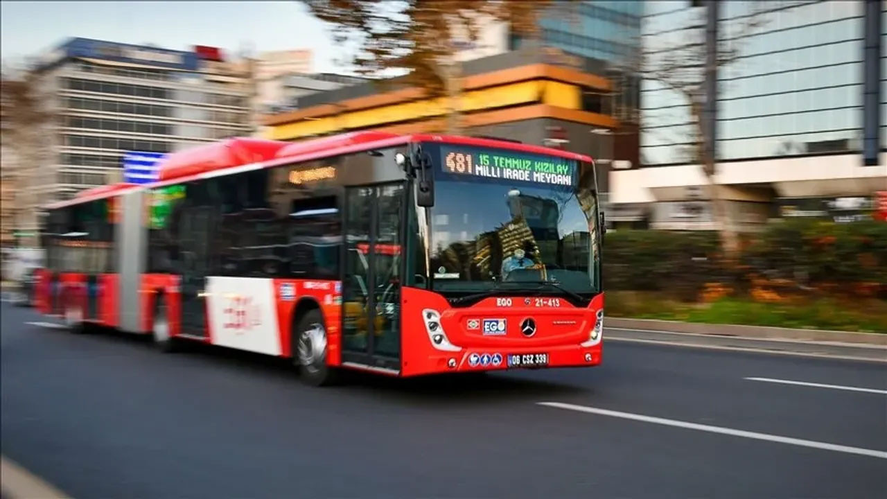 Ankara’da toplu taşıma seferleri yeni eğitim yılı öncesi kış tarifesine geçiyor