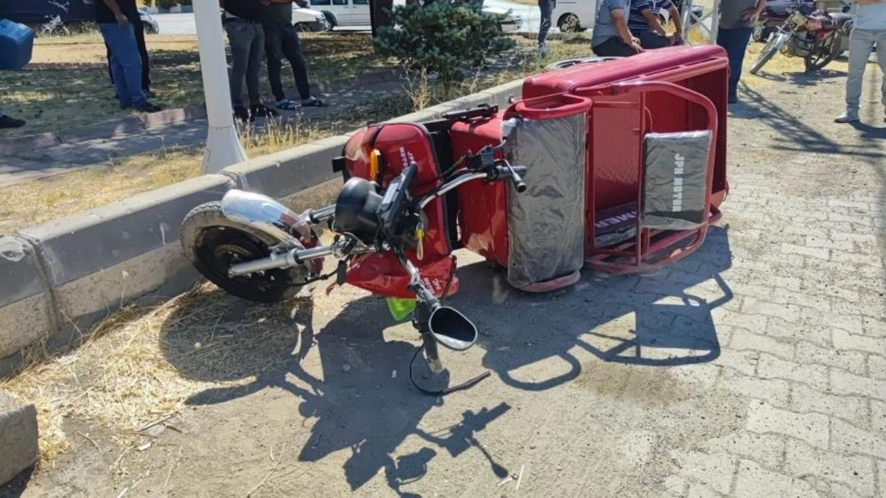 TIR'ın çarptığı motosiklet sürücüsünden acı haber