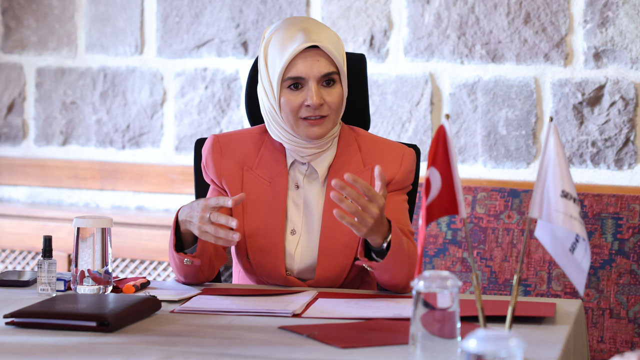 Bakan Göktaş’tan şehit aileleri ve gazilere özel mesaj